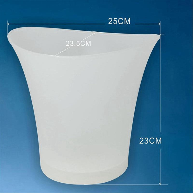 5 litre colour-changing LED light-up ice bucket for parties and entertaining